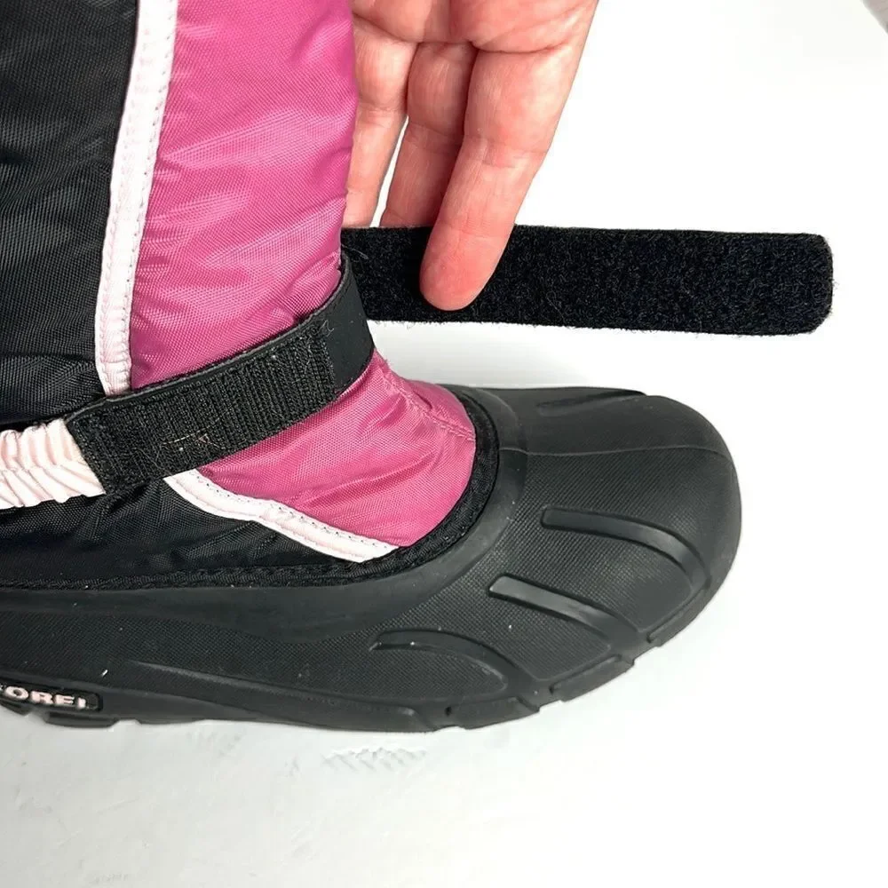 Sorel Youth Flurry Weather Resistant Snow Boot Pink Black size US 4 (22 cm)
